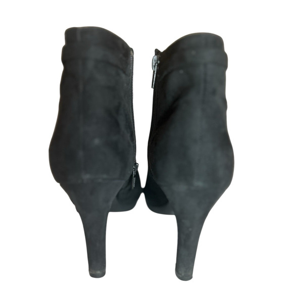 Clarks Grommet Black Vegan Suede High Heels Ankle Boots Size 10M Moto Whimsigoth - Picture 7 of 7